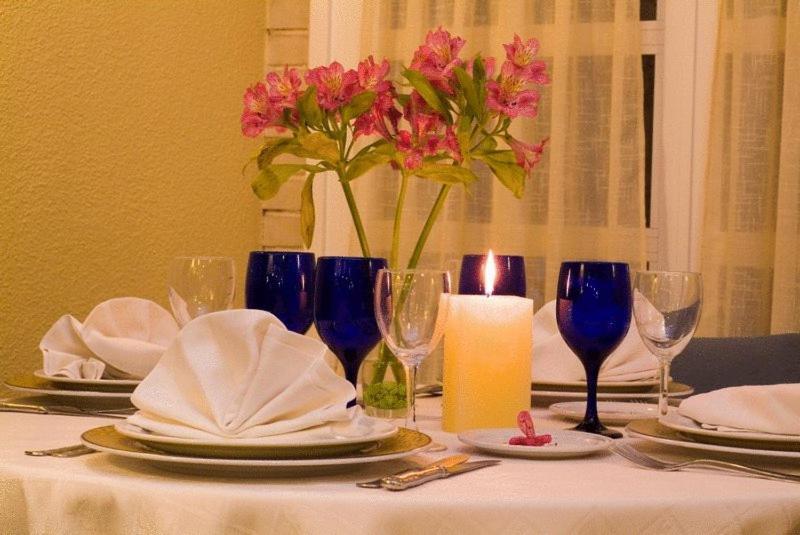 Hotel Restaurant Llansola Sant Carles De La Rapita Ngoại thất bức ảnh