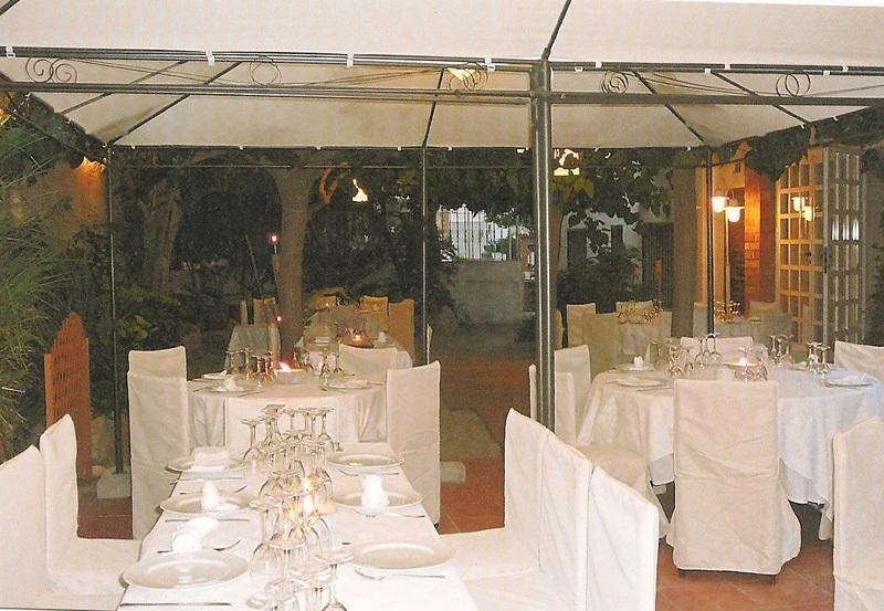 Hotel Restaurant Llansola Sant Carles De La Rapita Ngoại thất bức ảnh