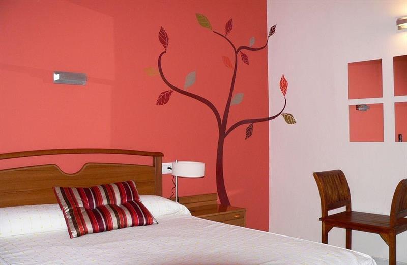 Hotel Restaurant Llansola Sant Carles De La Rapita Ngoại thất bức ảnh